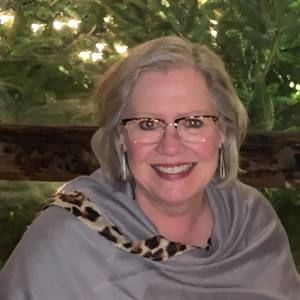 Meet your Posher, Lois